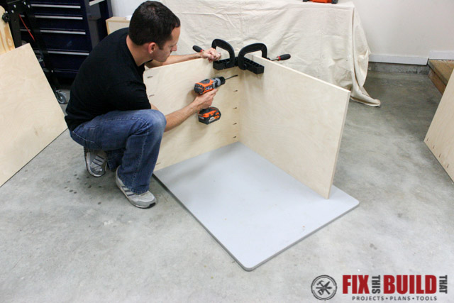 mobile miter saw stand top