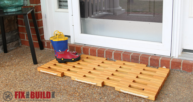 DIY Wooden Doormat