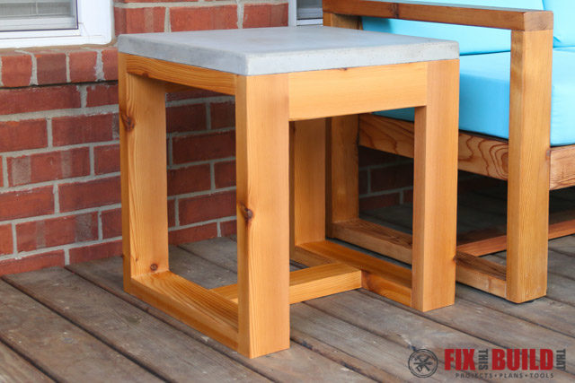 DIY Outdoor Side Table (2x4 and Concrete) | FixThisBuildThat