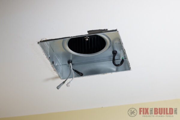 How-to-install-a-bath-exhaust-fan-5-600x400.jpg