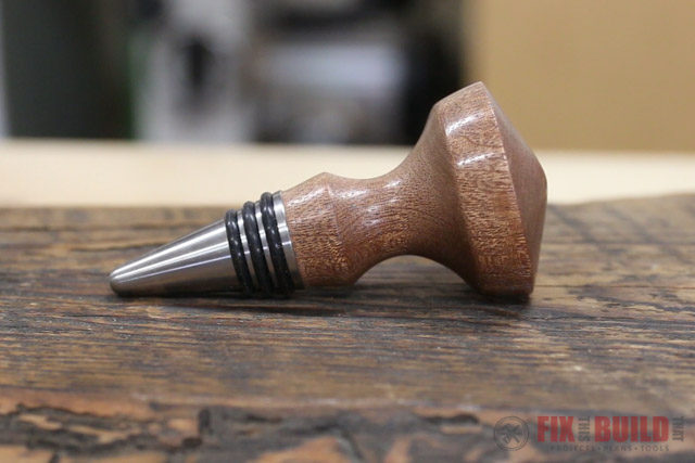 How to Turn a Bottle Stopper on a Wood Lathe How to Turn a Bottle Stopper on a Wood Lathe