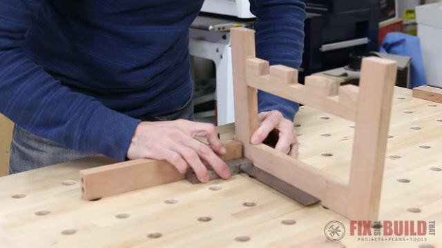 how to use dowel center points