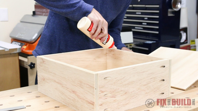Gluing together a drawer