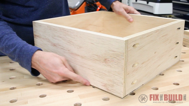 Hiding a drawer bottom