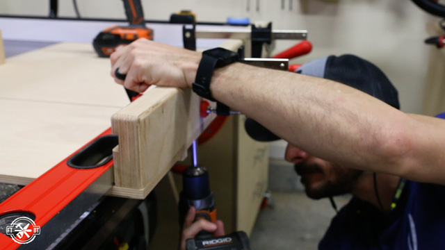 attaching fence to table saw sled