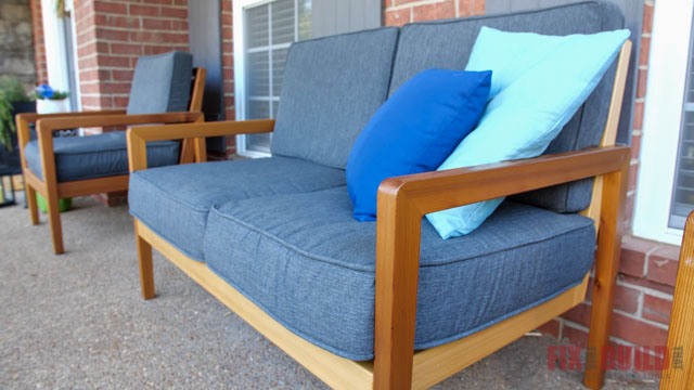 DIY Outdoor Couch