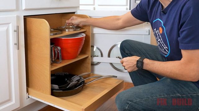 pots and pans organizer DIY 